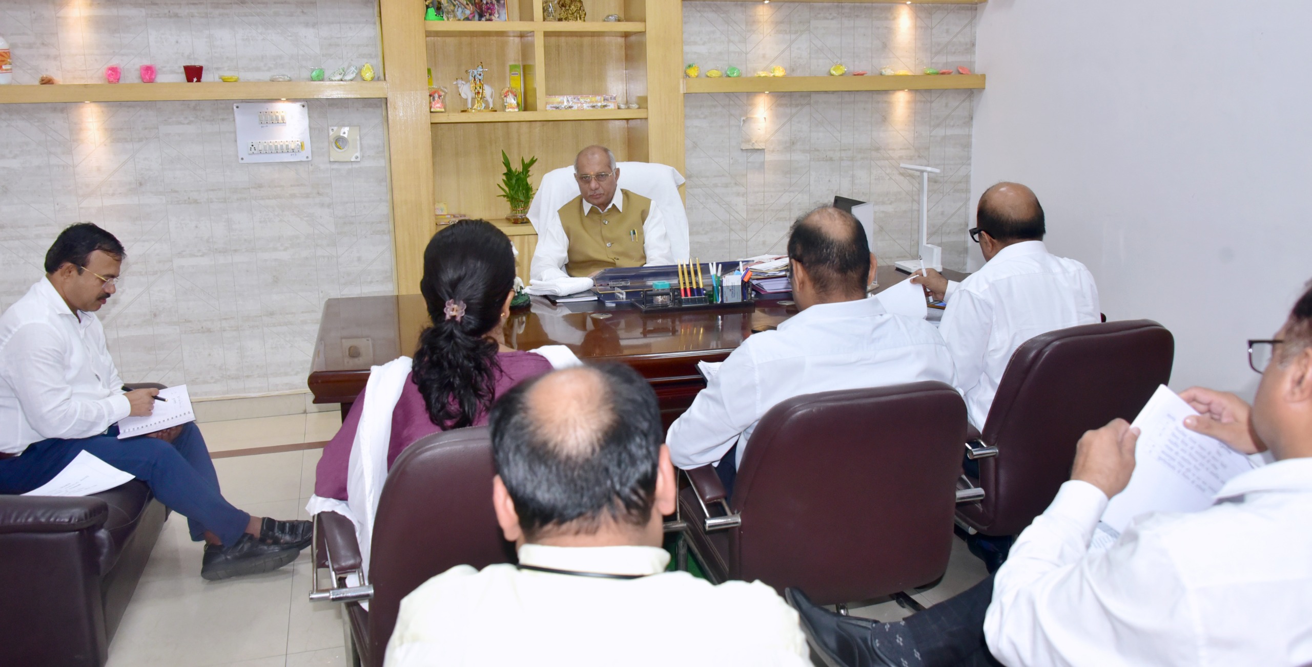 गोशालाओं में कोई भी गाय भूखी न रहने पाये-श्री धर्मपाल सिंह