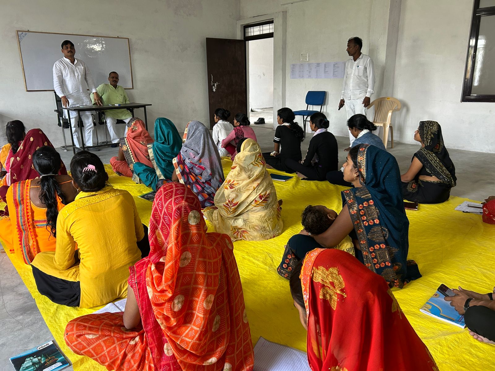 आज मतदाता जागरूकता अभियान के अंर्तगत फूलपुर विधानसभा में होने वाले उपचुनाव में माँ शांति आईटीआई कॉलेज में आयोजित कार्यक्रम में